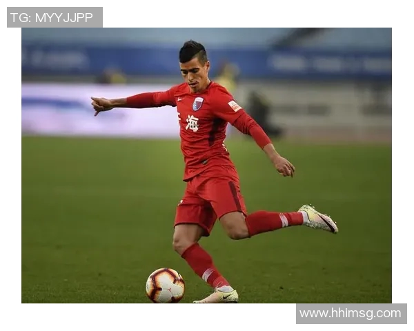 瑞士球队新援前锋斯科施尔纳加盟，强化攻击火力