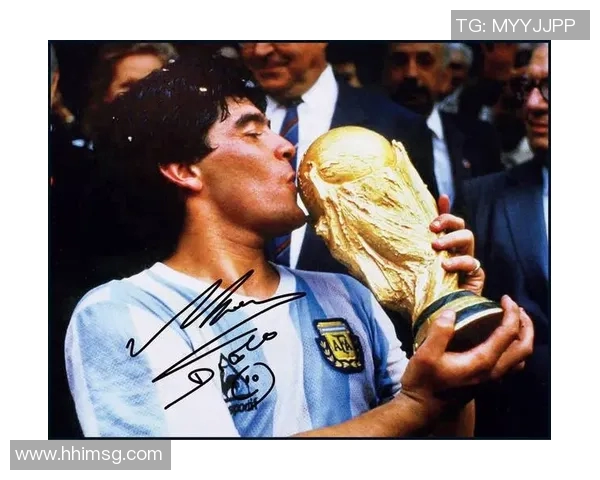 西涅对马拉多纳去世的悲痛表达：足球界失去一位传奇